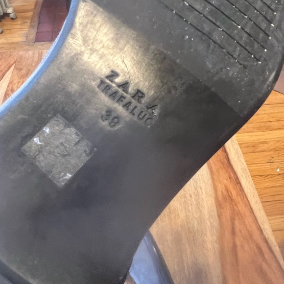 Zara s used once ankle boots size 8 - Picture 9 of 10